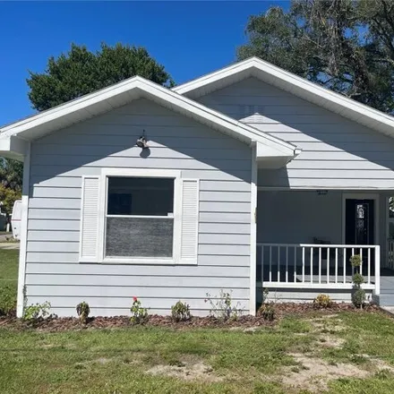 Buy this studio house on 4578 Seminole Avenue in Arlington Heights North, Tampa