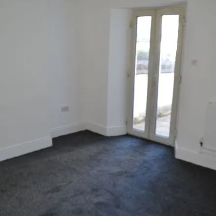 Rent this 4 bed townhouse on 47 Armoury Square in Bristol, BS5 0PT