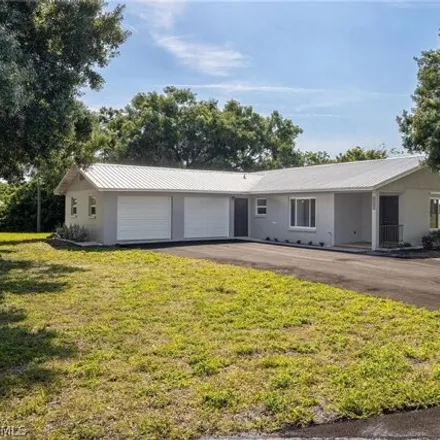 Buy this 3 bed house on 1446 River Road in Glades County, FL 33471