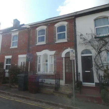 Rent this 1 bed room on 35 Hill Street in Katesgrove, Reading