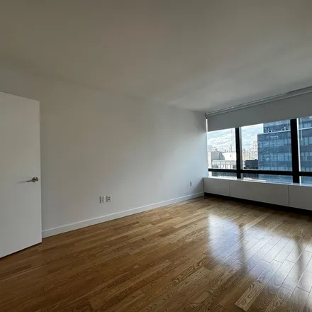 Image 4 - 1113 York Avenue, New York, NY 10065, USA - Apartment for rent