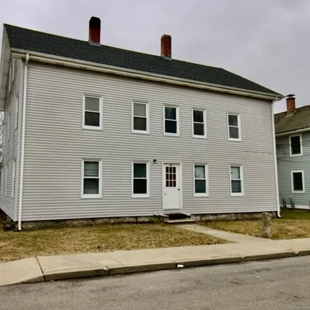 Rent this 2 bed apartment on 43 Garden Street in Pawcatuck, Stonington