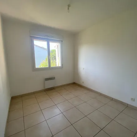 Rent this 5 bed apartment on Chemin des Moulis in 31700 Mondonville, France