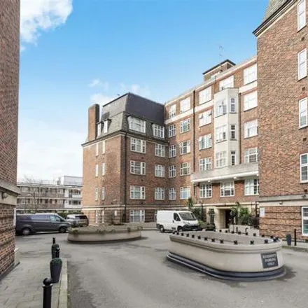 Rent this 2 bed apartment on College Crescent in London, NW3 5LH