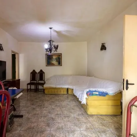 Rent this 2 bed house on Rua Santa Úrsula in Centro, Barueri - SP