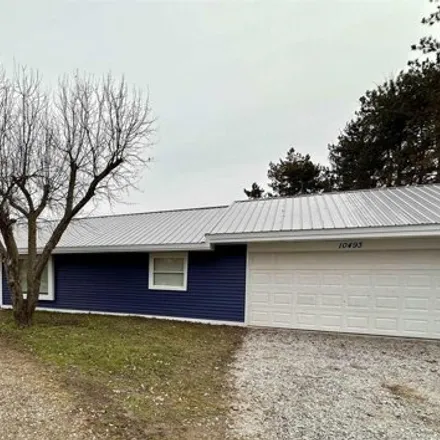 Buy this 3 bed house on 10453 Dunn Road in Wales Township, MI 48027