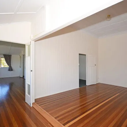 Rent this 3 bed apartment on 183 Long Street in Pialba QLD 4655, Australia