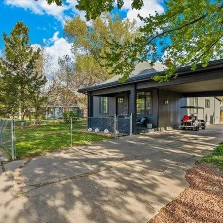 Image 2 - 324 West Fifth Street, Palisade, CO 81526, USA - House for sale