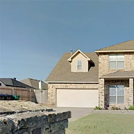 Rent this 3 bed house on 4563 Deer Ridge Boulevard in Oklahoma City, OK 73099