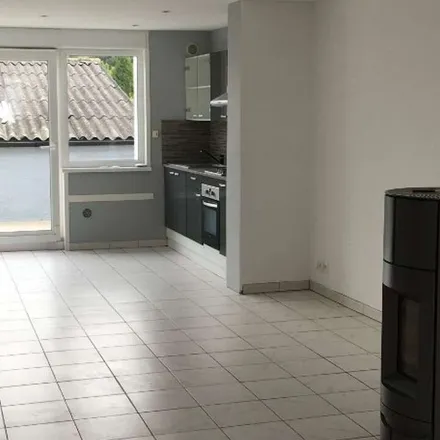 Rent this 1 bed apartment on 1 Rue Léo Lagrange in 62510 Arques, France