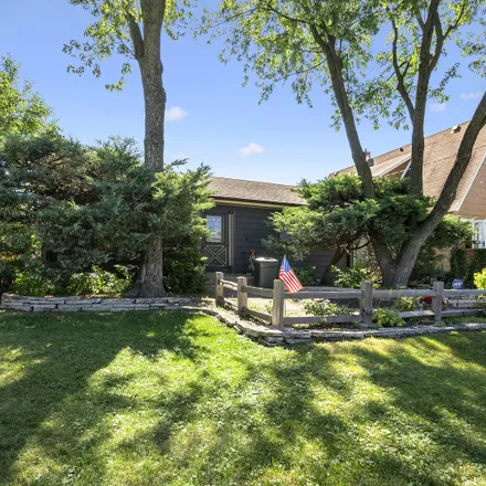 Image 3 - 4329 Fairview Avenue, Downers Grove, IL 60515, USA - House for sale