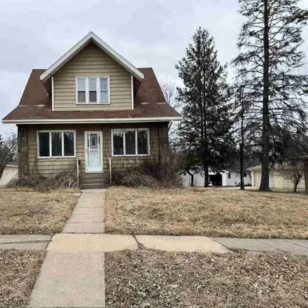 Buy this 3 bed house on 436 2nd Street Northwest in Chisholm, MN 55719