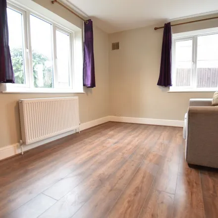 Rent this 1 bed apartment on Downham Way in London, BR1 5HZ