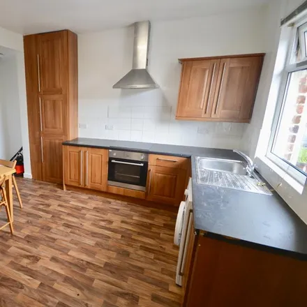 Rent this 6 bed house on 78 Duncombe Street in Sheffield, S6 3RJ