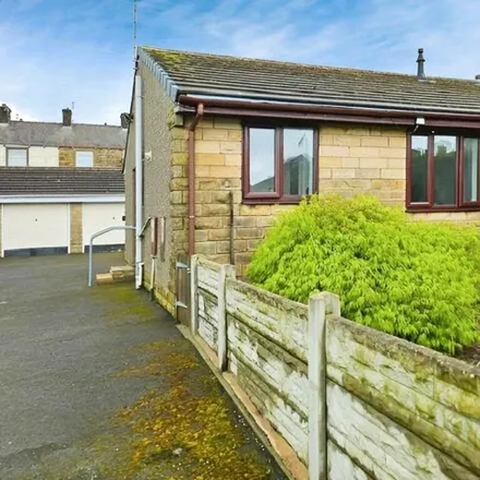 Buy this 2 bed house on Hathaway Fold in Padiham, BB12 7ER