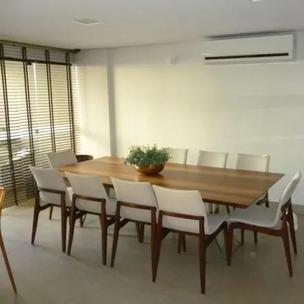 Buy this 4 bed apartment on Rua Pará 13 in Fraternidade, Londrina - PR