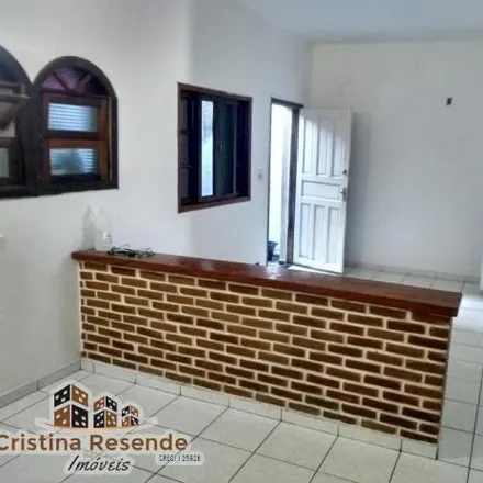 Buy this 5 bed house on Avenida Durvalina Bueno in Jardim Aruan, Caraguatatuba - SP