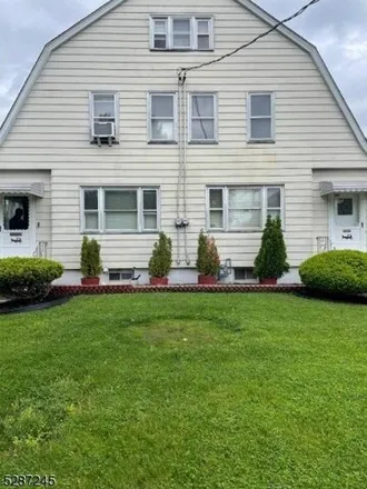 Rent this 3 bed house on 68 Baldwin Place in Bloomfield, NJ 07003