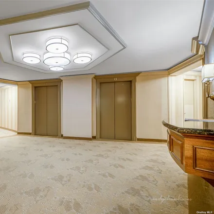 Image 3 - 209-40 23rd Avenue, New York, NY 11360, USA - Condo for sale