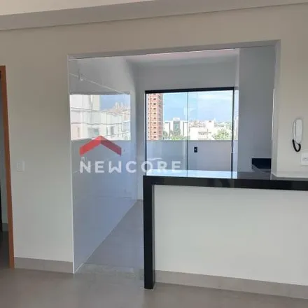 Buy this 2 bed apartment on Rua Manoel Serralha in Segismundo Pereira, Uberlândia - MG