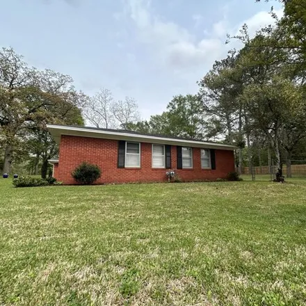 Image 6 - 169 Dent Street, Macon, Noxubee County, MS 39341, USA - House for sale