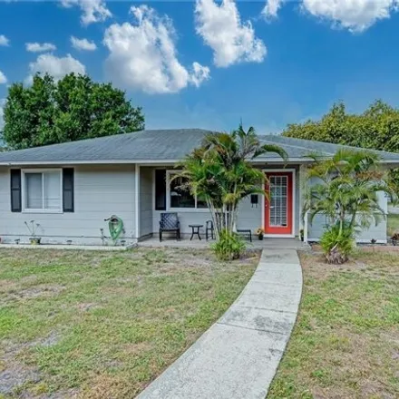 Buy this 3 bed house on 3015 16th Avenue West in Bradenton, FL 34205