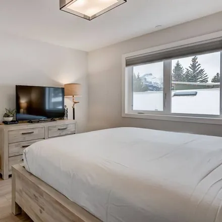 Rent this 4 bed house on Canmore in AB T1W 1M9, Canada