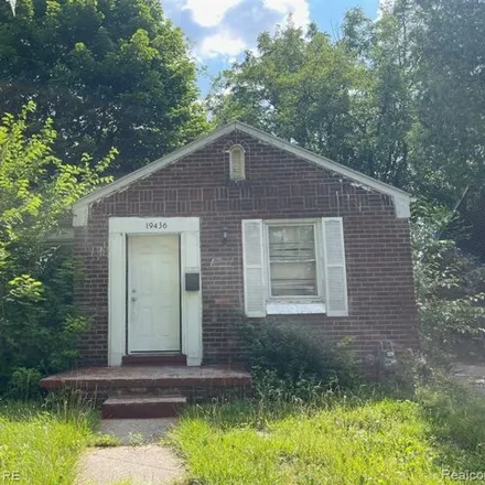Buy this 3 bed house on 19492 Forrer Street in Detroit, MI 48235