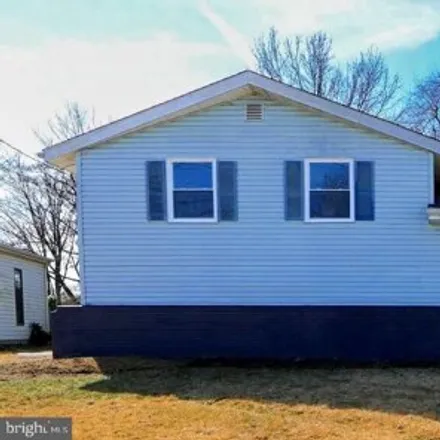 Buy this 3 bed house on 287 Somerset Road in Woodbury Heights, Gloucester County