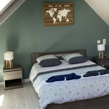 Rent this 2 bed house on 22750 Saint-Jacut-de-la-Mer