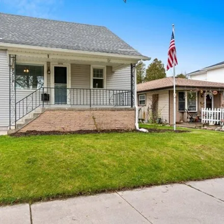 Buy this 4 bed house on 2322 Cooper Avenue in Sheboygan, WI 53083