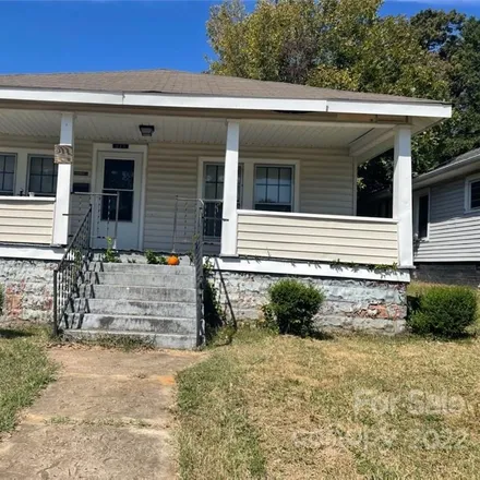 Buy this 3 bed house on 417 Carolina Avenue in Cline Street Apartments, Shelby