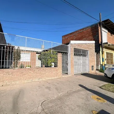 Buy this 2 bed house on Juan Díaz de Solís 94 in Empalme Graneros, Rosario