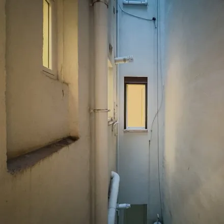 Image 3 - Barxia, Carrer de Besa, 08904 l'Hospitalet de Llobregat, Spain - Room for rent
