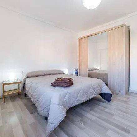 Rent this 3 bed apartment on Carrer de Felip Vives de Canyamars in 7, 46011 Valencia