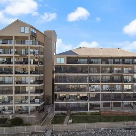 Buy this 3 bed condo on 110 Falls Point Rd Unit 4b in Lake Ozark, Missouri