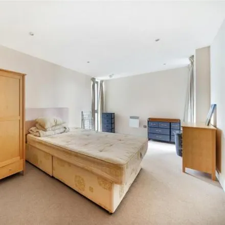 Image 6 - Antonine Heights, City Walk, Bermondsey Village, London, SE1 3EN, United Kingdom - Apartment for sale