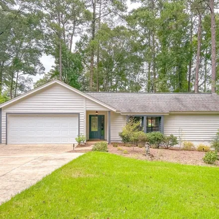 Buy this 3 bed house on 4036 Yardley Circle in Tallahassee, FL 32309