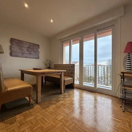 Rent this 3 bed apartment on 4 Avenue de Biarritz in 64600 Anglet, France