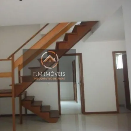 Buy this 2 bed house on Estrada Holanda in Rio do Ouro, Niterói - RJ