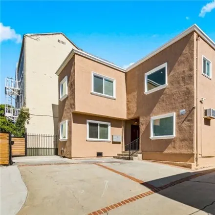 Image 2 - 136 N Rampart Blvd, Los Angeles, California, 90026 - House for sale