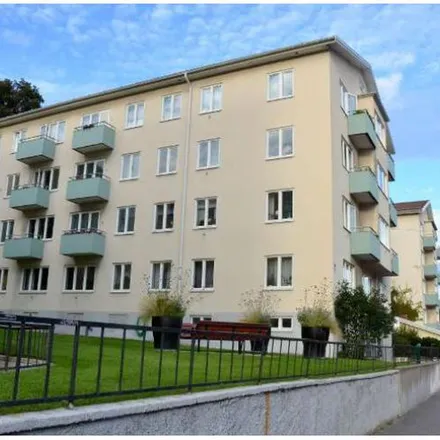 Rent this 2 bed apartment on Slottsskogsgatan 52A in 414 70 Gothenburg, Sweden