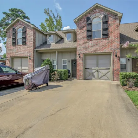 Buy this 2 bed townhouse on 1296 Tuscany Circle in Maumelle, AR 72113