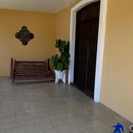 Rent this 4 bed house on Rua Doutor Lauro Pinto in Candelária, Natal - RN