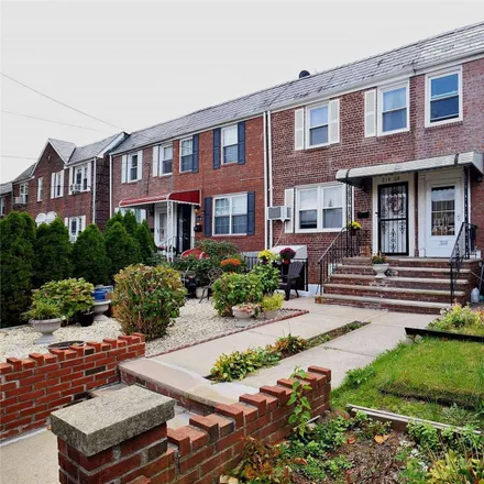 Buy this 3 bed townhouse on Bell Boulevard & 46th Avenue in Bell Boulevard, New York