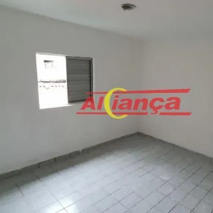 Rent this 1 bed house on Rua Angical in Pimentas, Guarulhos - SP