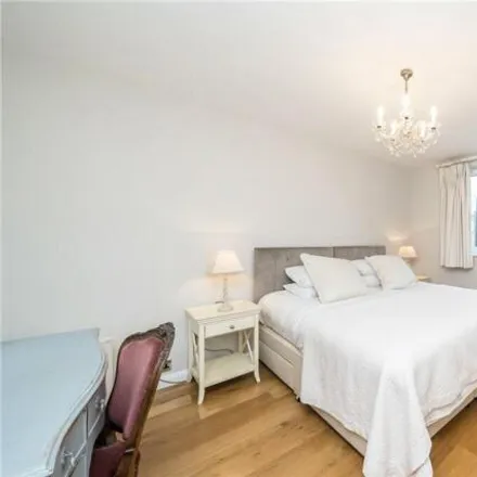 Image 4 - 5 Chepstow Villas, London, W11 3EE, United Kingdom - Room for rent