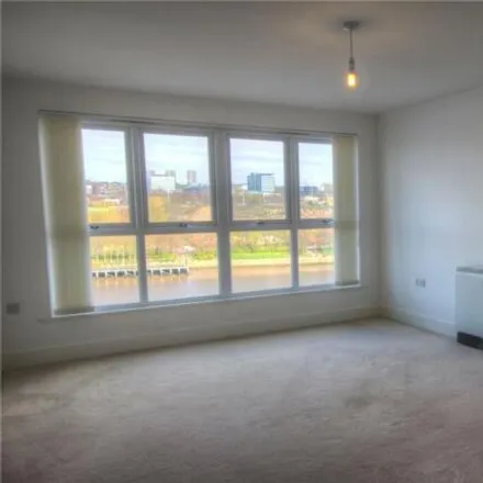 Rent this 2 bed room on unnamed road in Gateshead, NE8 2GW