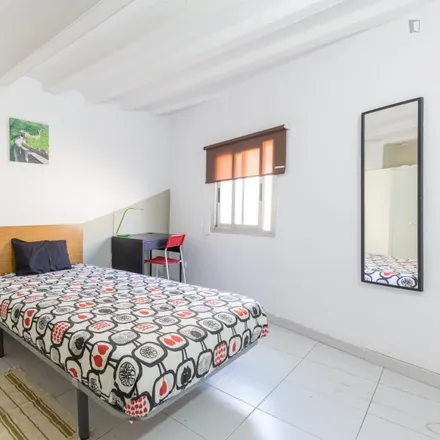 Rent this 3 bed room on Carrer de Cardona in 8, 08001 Barcelona
