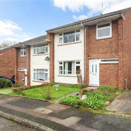 Buy this 3 bed duplex on Long Acre in Harlow, CM17 0TA